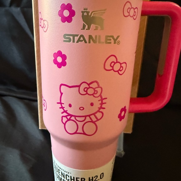 New Stanley 40oz Pink Hello Laser Engraved Kitty Quencher Tumbler - Picture 2 of 8